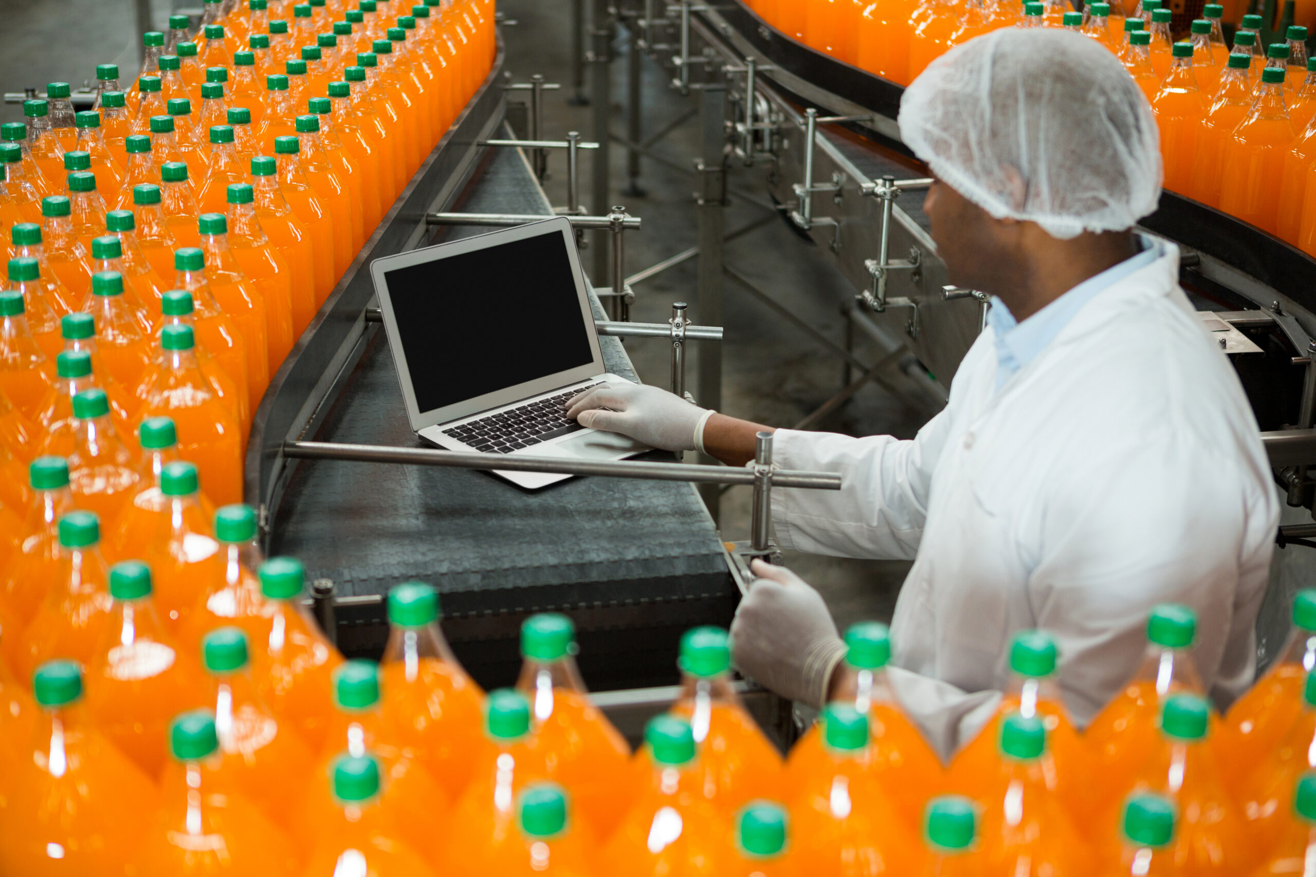 Food and beverage industry automated workflows using CRM integrations scaled