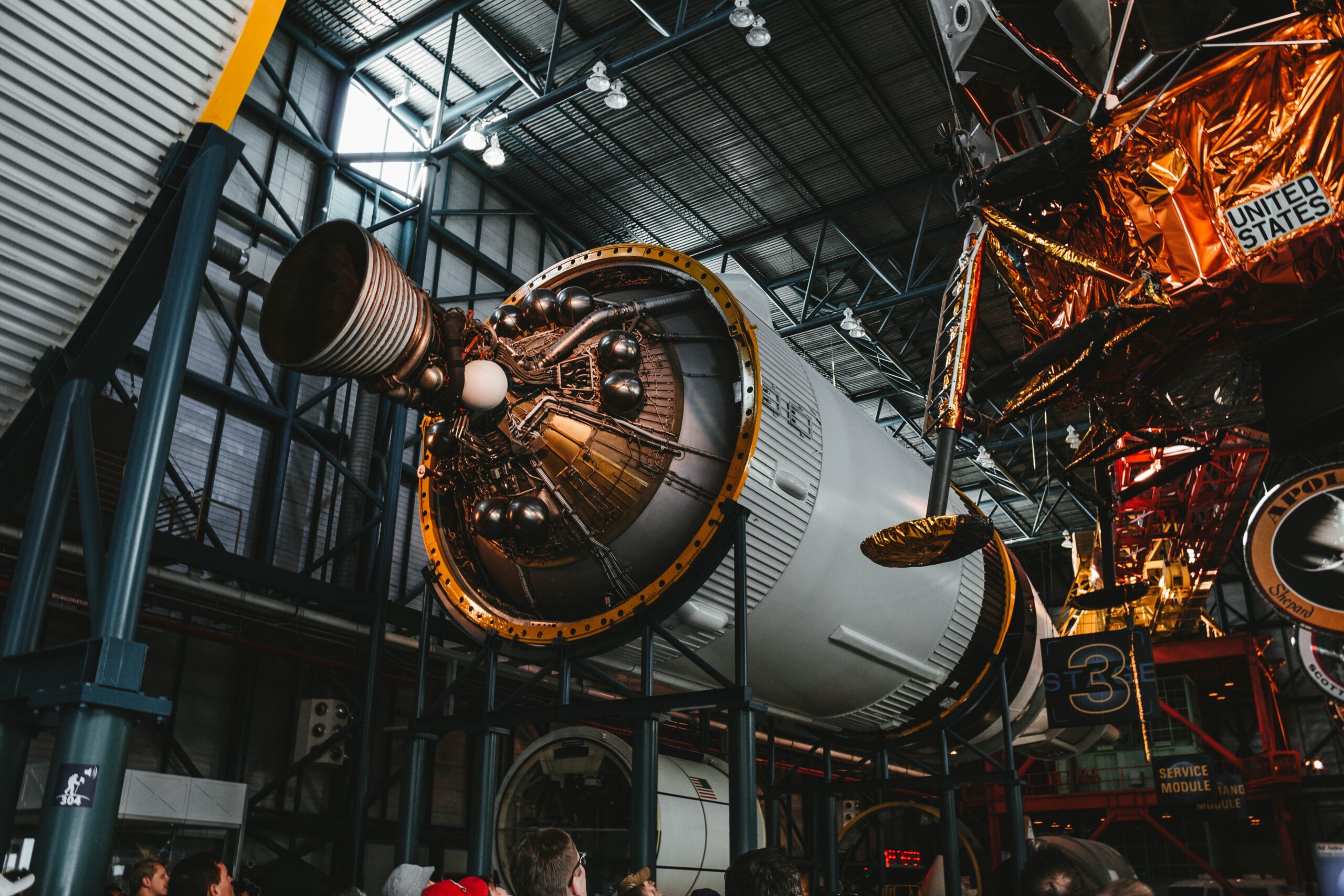 Increased Lead Quality in the Aerospace Industry by Using CRM Integrations scaled